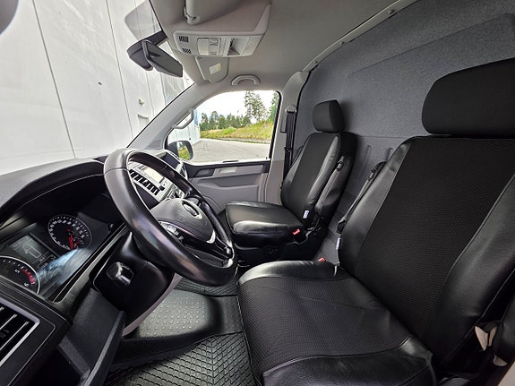 Volkswagen Transporter 7 of 13