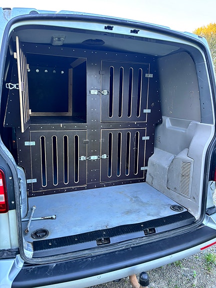 Volkswagen Transporter 6 of 9