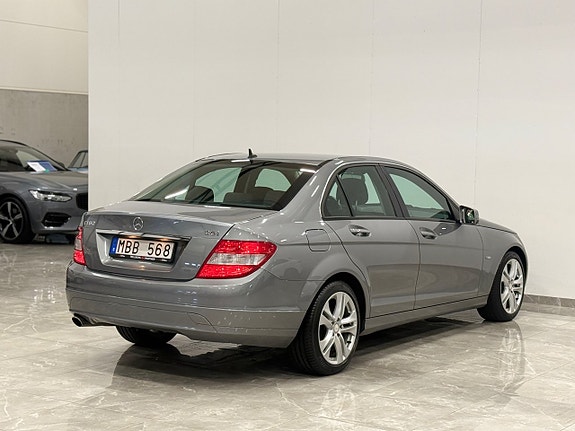 Mercedes-Benz C180 5 of 22