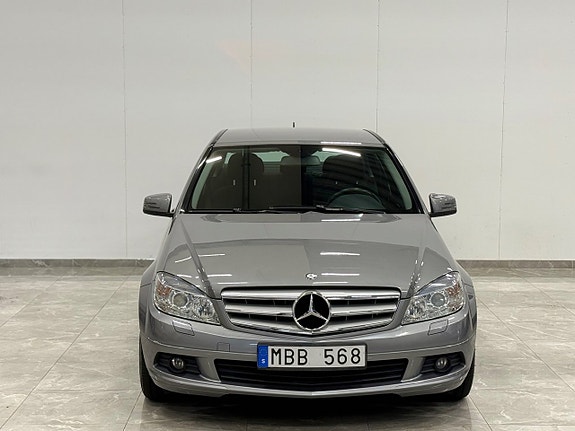 Mercedes-Benz C180 6 of 22