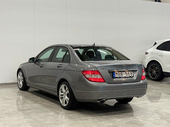 Mercedes-Benz C180 3 of 22
