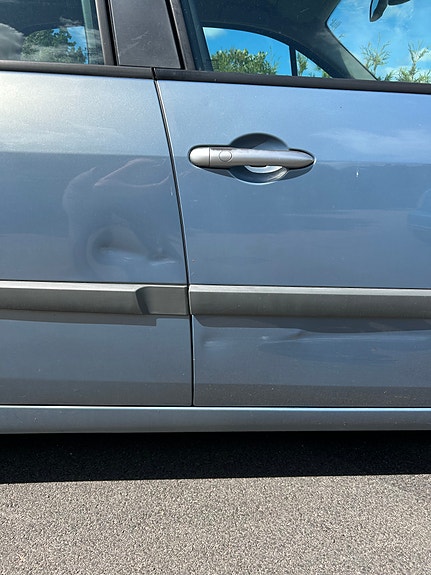 Renault Scenic II 9 of 12