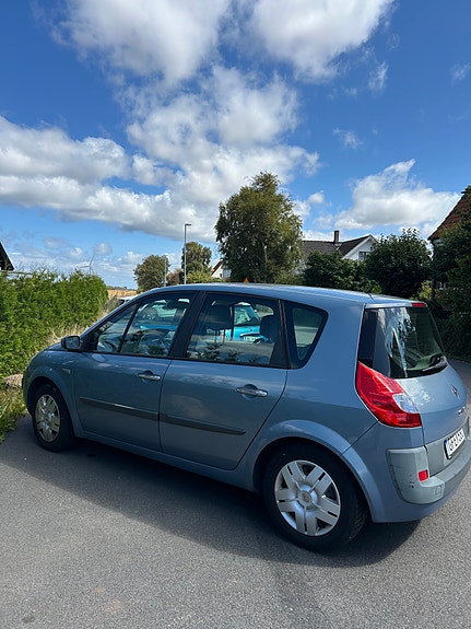 Renault Scenic II 7 of 12