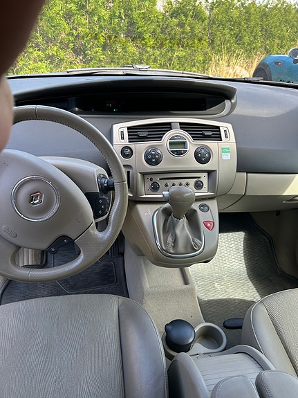 Renault Scenic II 4 of 12