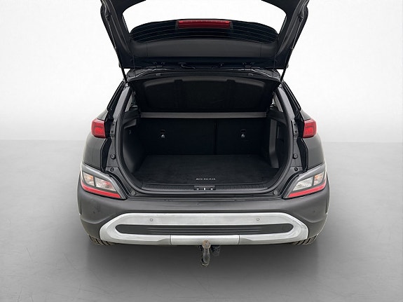 Hyundai Kona 17 of 28