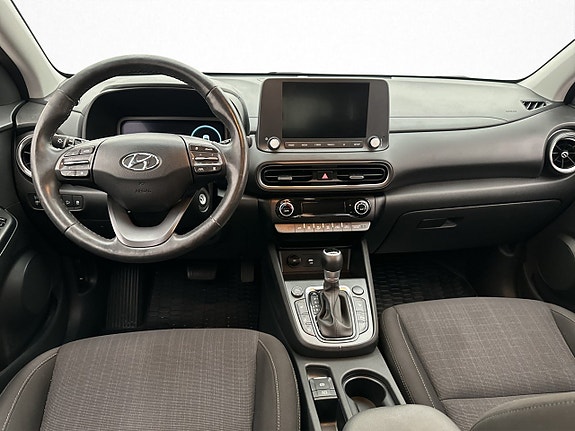 Hyundai Kona 12 of 28