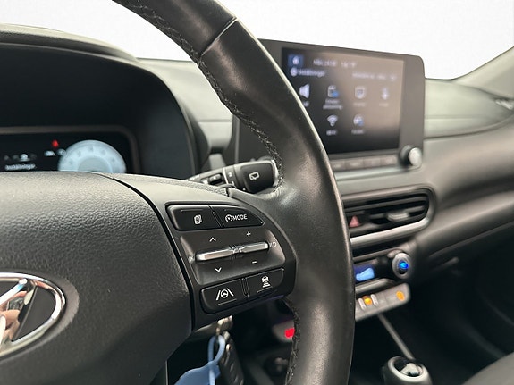 Hyundai Kona 24 of 28