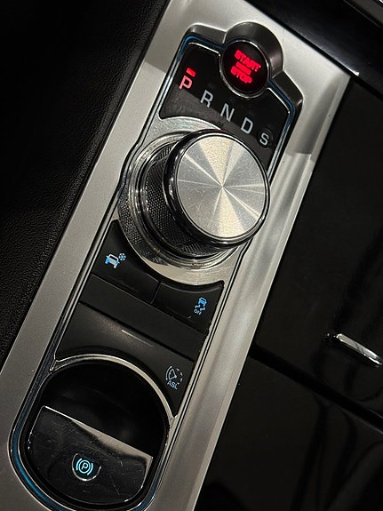 Jaguar XF 19 of 24