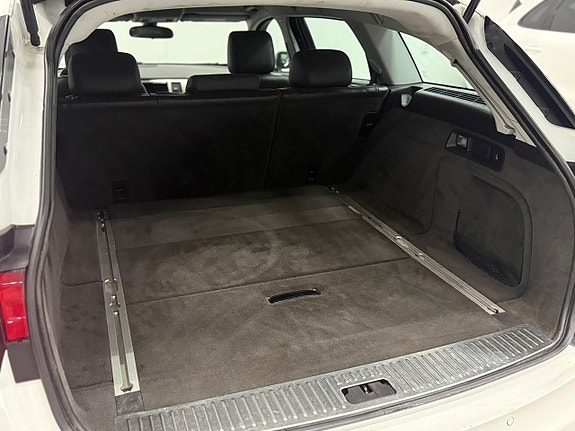 Jaguar XF 20 of 24