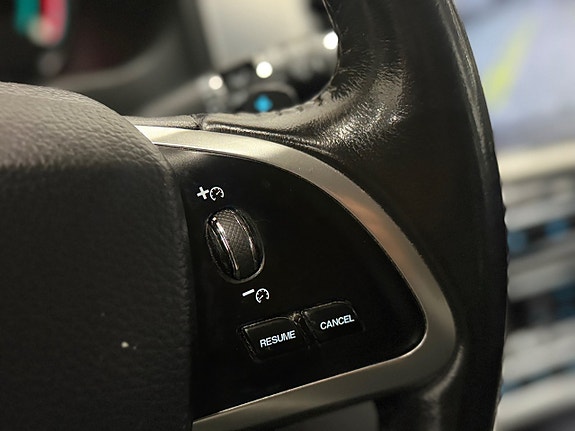 Jaguar XF 23 of 24