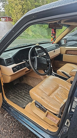 Volvo 940 4 of 11
