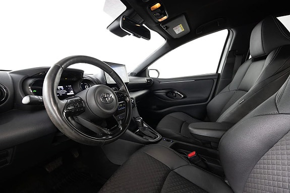 Toyota Yaris 16 of 22