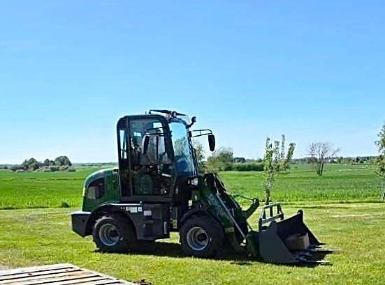 SKIPSNA T3600 4WD - För gård & entreprenad