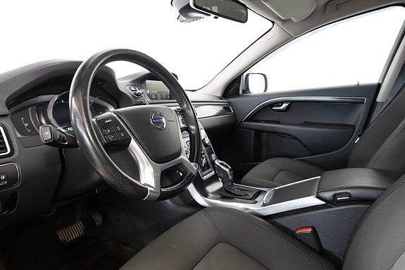 Volvo XC70 16 of 19