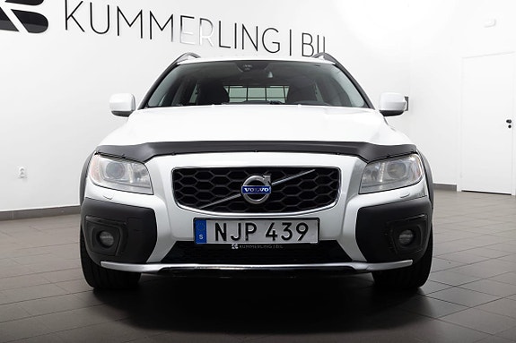 Volvo XC70 8 of 19