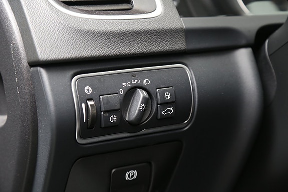 Volvo V60 Cross Country 14 of 26