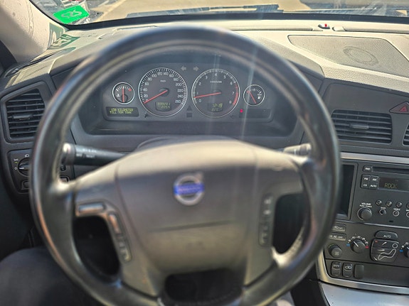 Volvo V70 18 of 18