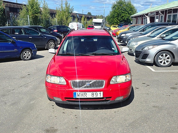 Volvo V70 4 of 18