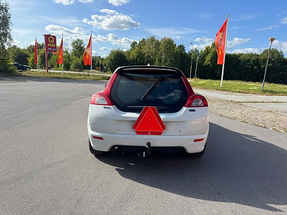 Volvo C30 3 of 7