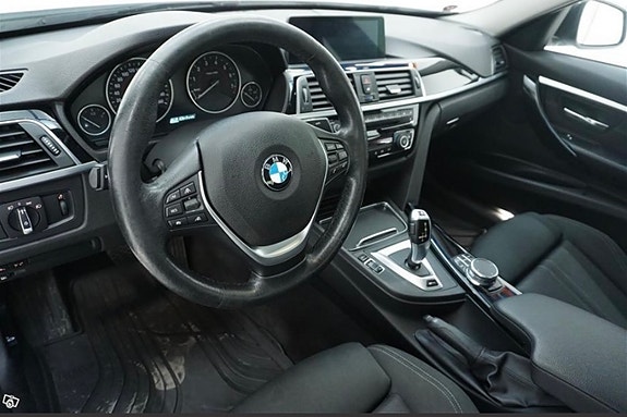 BMW 330e 3 of 15