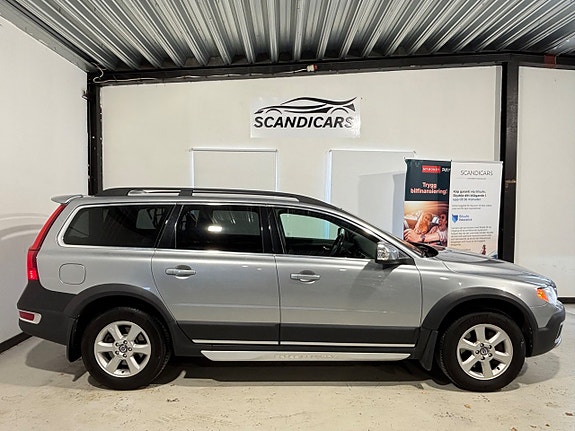 Volvo XC70 6 of 30