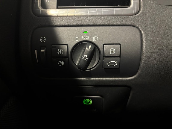 Volvo XC70 28 of 30