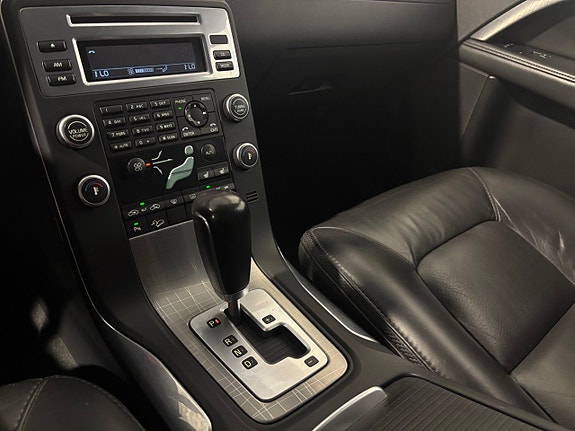 Volvo XC70 30 of 30