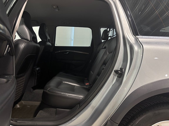 Volvo XC70 19 of 30