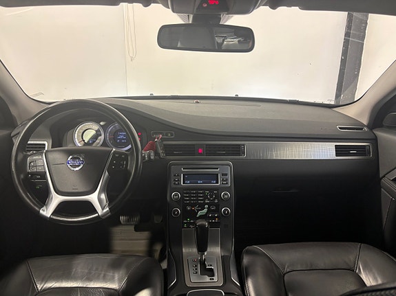Volvo XC70 21 of 30