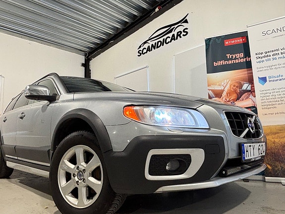 Volvo XC70 3 of 30