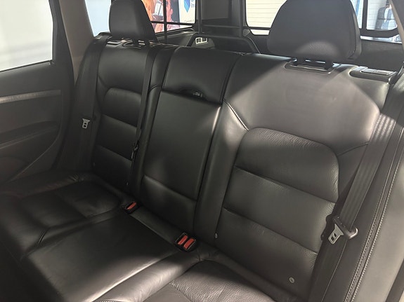 Volvo XC70 20 of 30