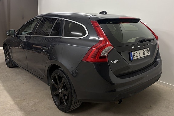 Volvo V60 5 of 10
