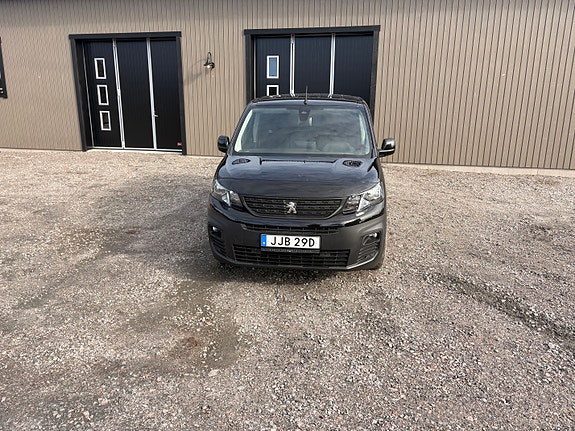 Peugeot Partner 8 of 8