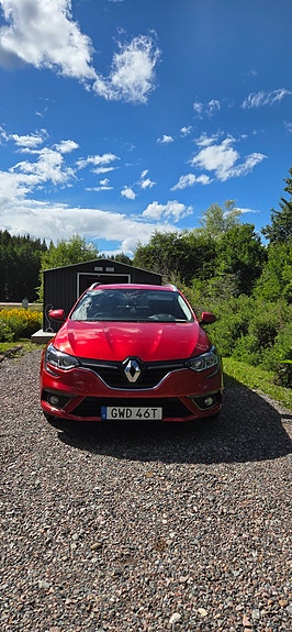 Renault Megane IV 3 of 10