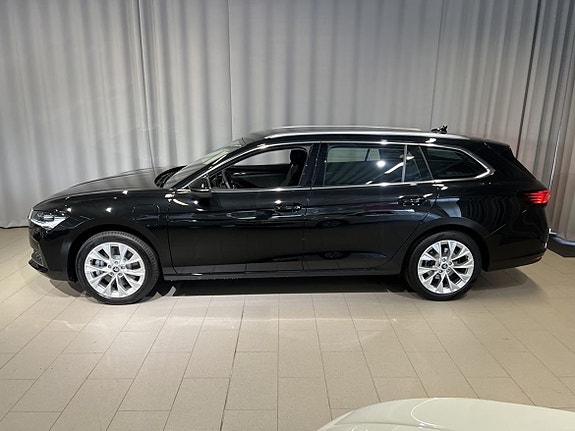 Skoda Superb 4 of 26