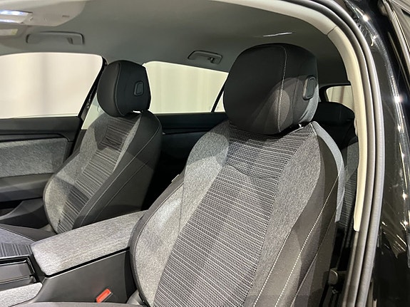 Skoda Superb 15 of 26