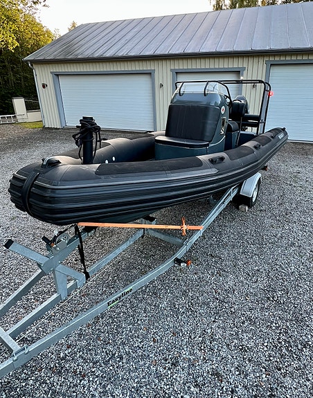 SeaCat 590 3 of 11