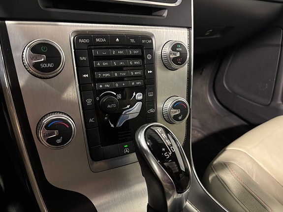 Volvo V60 30 of 30