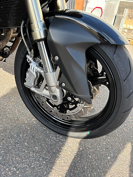 Kawasaki Z1000 7 of 7