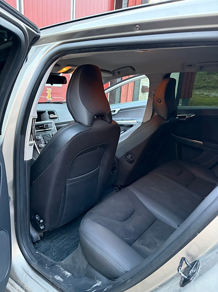 Volvo V60 6 of 7