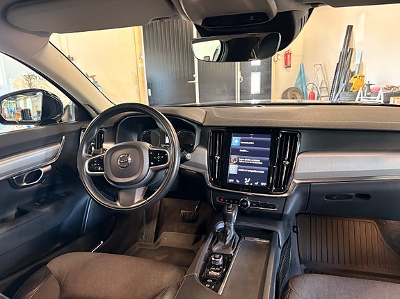 Volvo V90 9 of 12
