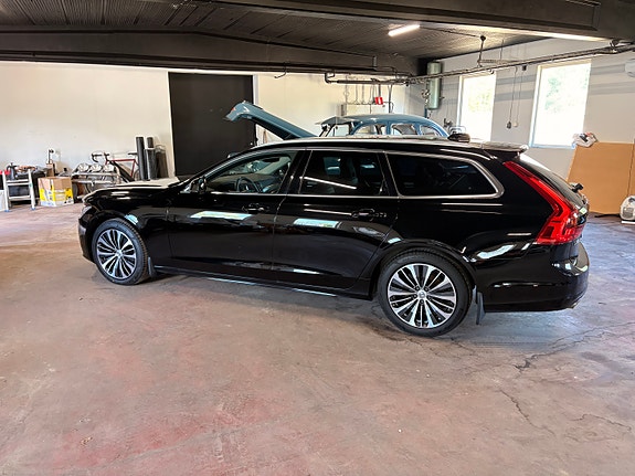 Volvo V90 4 of 12
