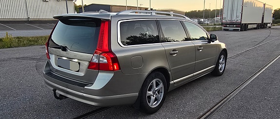 Volvo V70 4 of 4