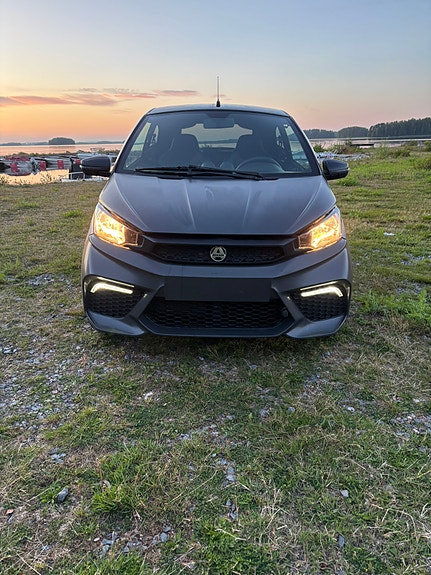 Aixam S9 gti 2 of 11