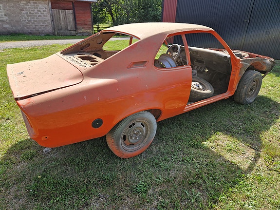 Opel Manta 3 of 13