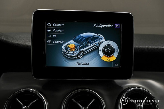 Mercedes-Benz CLA200 13 of 18
