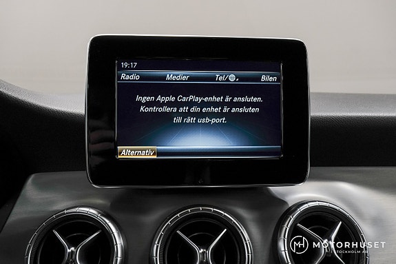 Mercedes-Benz CLA200 12 of 18