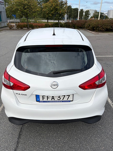 Nissan Pulsar 6 of 7
