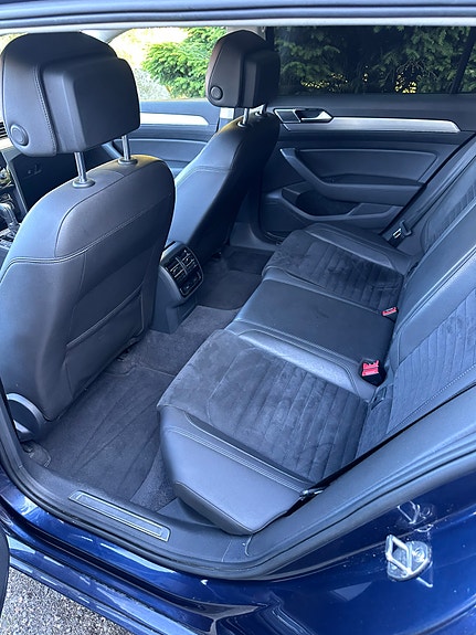 Volkswagen Passat 3 of 3