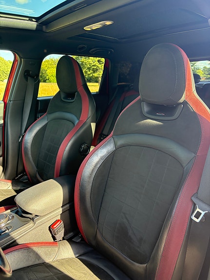 MINI John Cooper Works 7 of 14